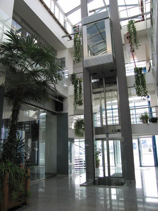 Hospital Bed Elevator